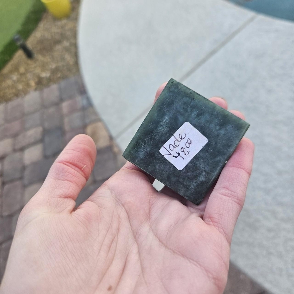 Jade Pyramid Crystal - Picture 2 of 4